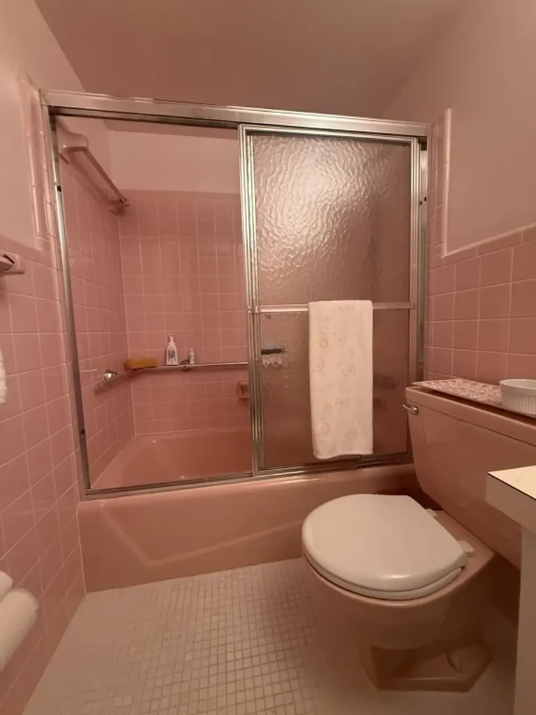 2050 NE 39th Street Lighthouse Point FL 33064
