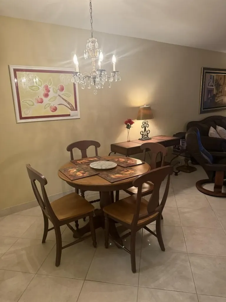 2050 NE 39th Street Lighthouse Point FL 33064