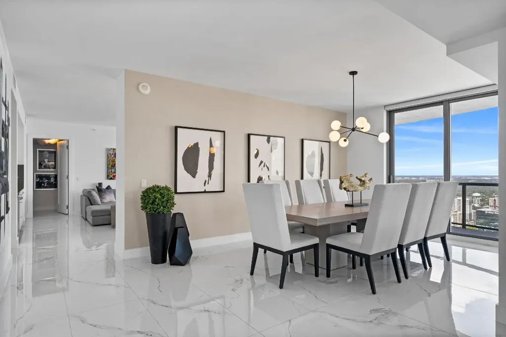 100 E Las Olas Boulevard Fort Lauderdale FL 33301