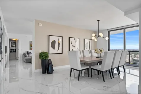 100 E Las Olas Boulevard Fort Lauderdale FL 33301