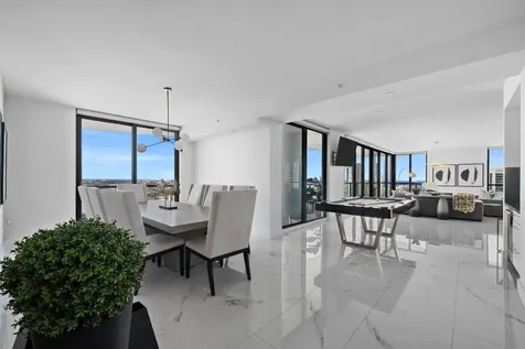 100 E Las Olas Boulevard Fort Lauderdale FL 33301