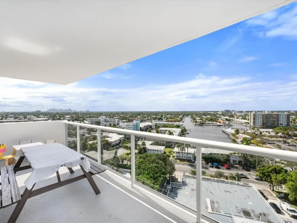 2841 N Ocean Boulevard Fort Lauderdale FL 33308