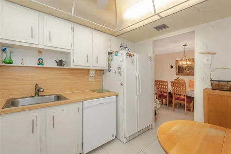 1100 Sant Charles Place Pembroke Pines FL 33026