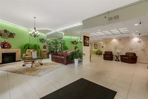 1100 Sant Charles Place Pembroke Pines FL 33026