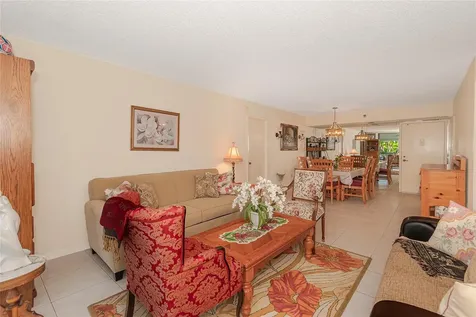 1100 Sant Charles Place Pembroke Pines FL 33026