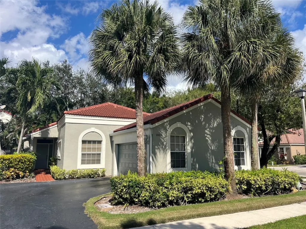 10301 NW 11th Street Plantation FL 33322