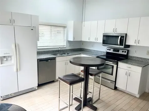 10301 NW 11th Street Plantation FL 33322