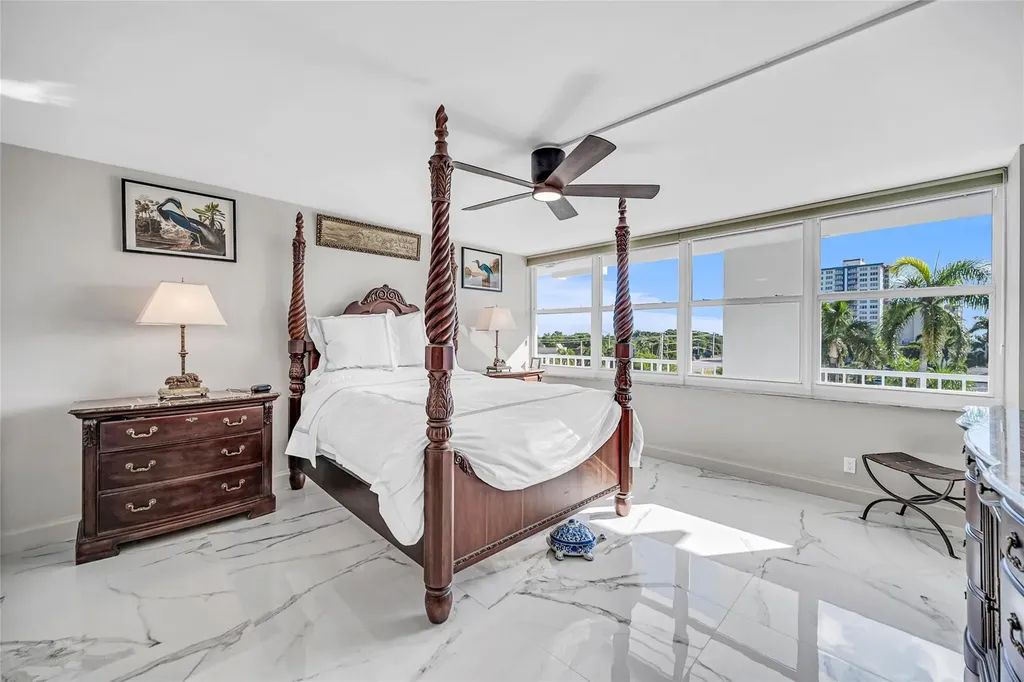 2800 E Sunrise Boulevard Fort Lauderdale FL 33304