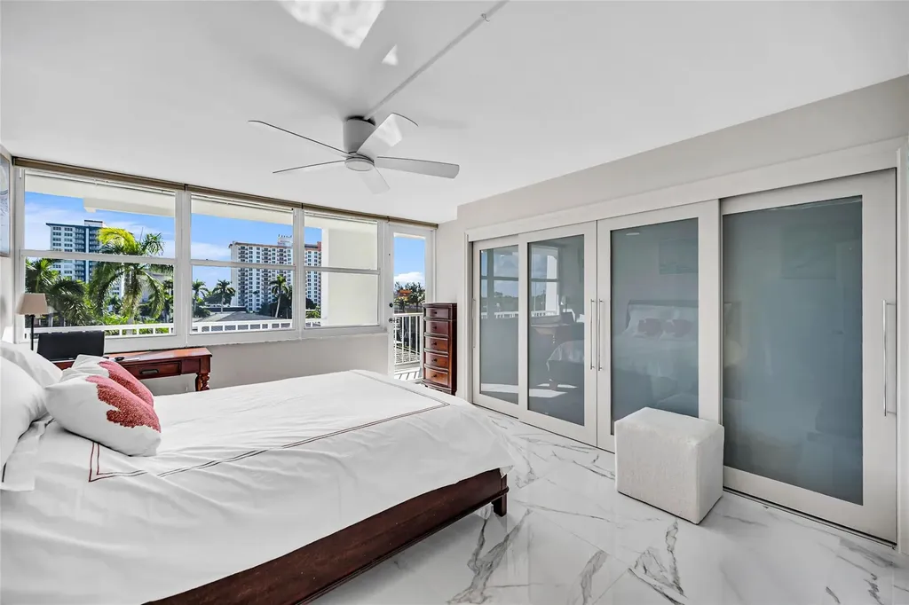 2800 E Sunrise Boulevard Fort Lauderdale FL 33304