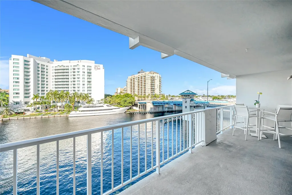 2800 E Sunrise Boulevard Fort Lauderdale FL 33304
