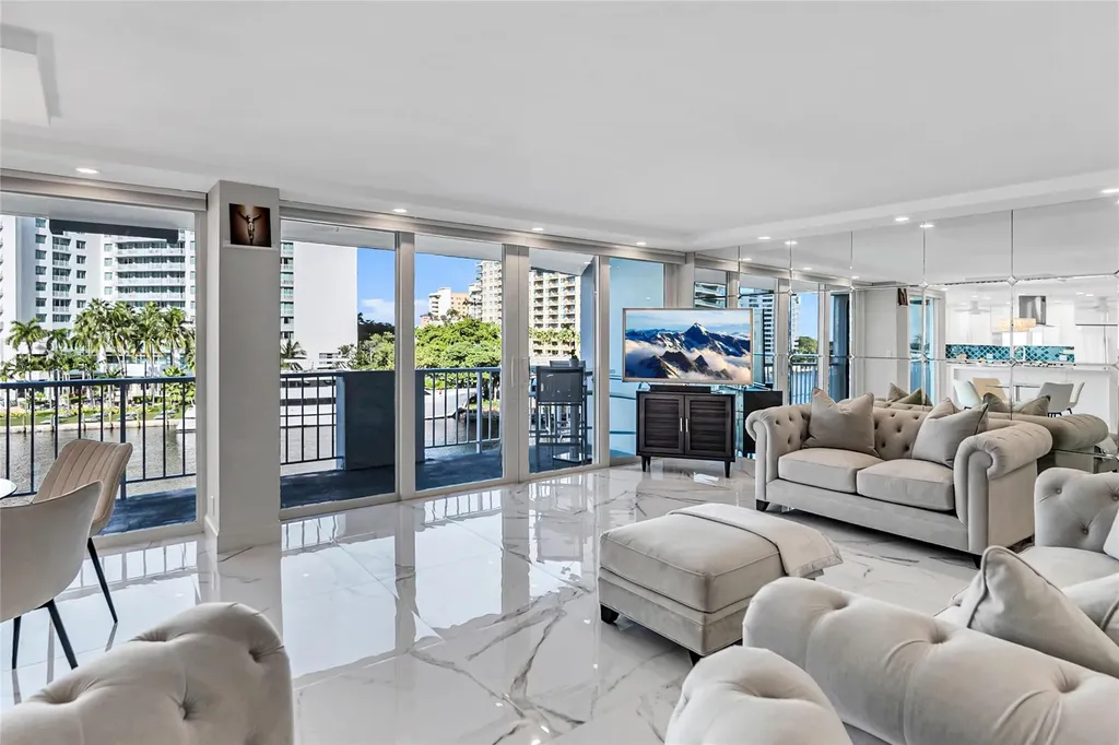 2800 E Sunrise Boulevard Fort Lauderdale FL 33304