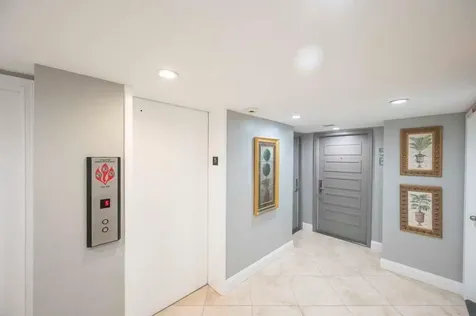 2800 E Sunrise Boulevard Fort Lauderdale FL 33304