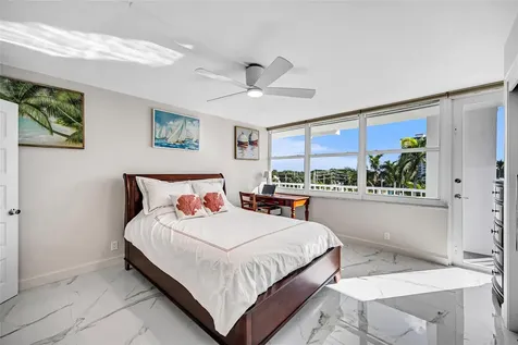 2800 E Sunrise Boulevard Fort Lauderdale FL 33304