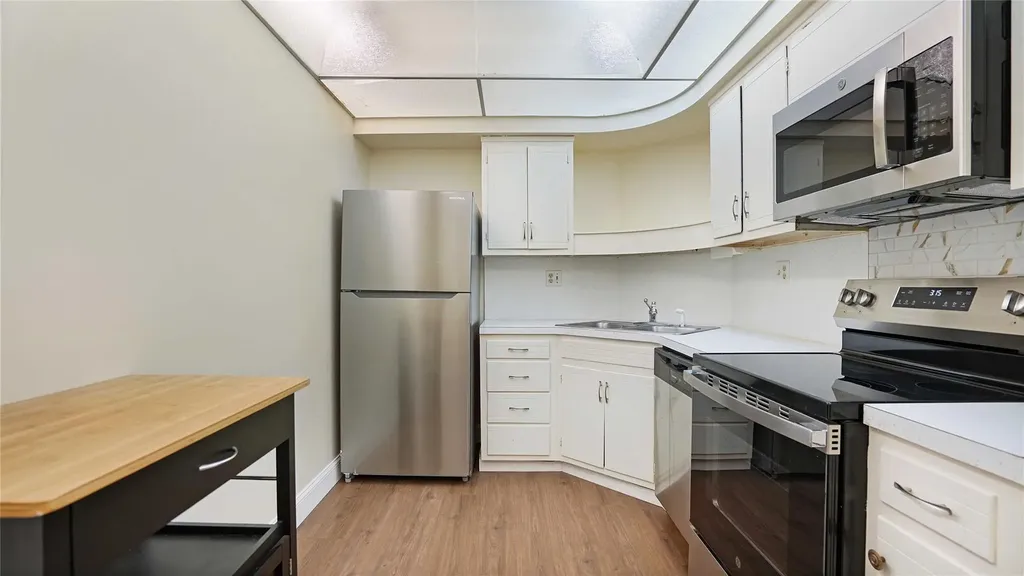 3333 NE 34 Street Fort Lauderdale FL 33308