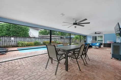 600 NW 22nd Court Wilton Manors FL 33311