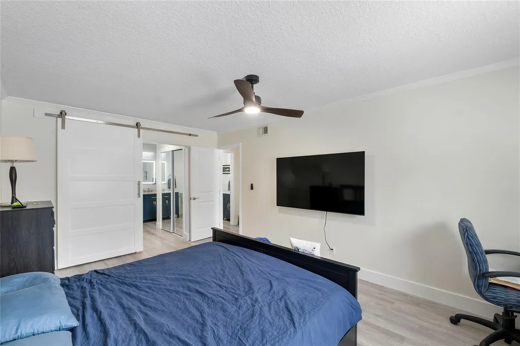 6205 Bay Club Drive Fort Lauderdale FL 33308
