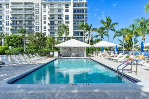 6205 Bay Club Drive Fort Lauderdale FL 33308