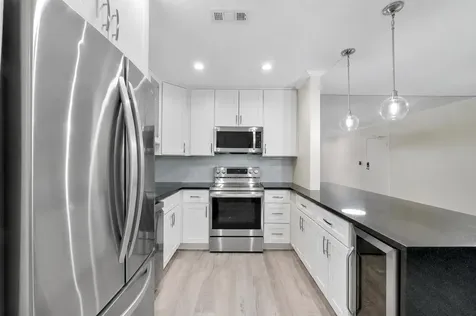 6205 Bay Club Drive Fort Lauderdale FL 33308