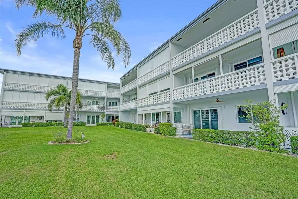 1001 N Riverside Drive Pompano Beach FL 33062