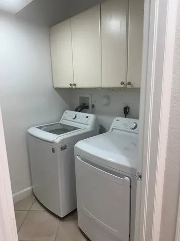 Miami FL 33194