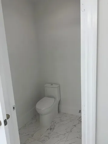 Miami FL 33194