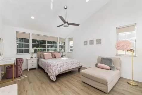524 Water Point Weston FL 33326