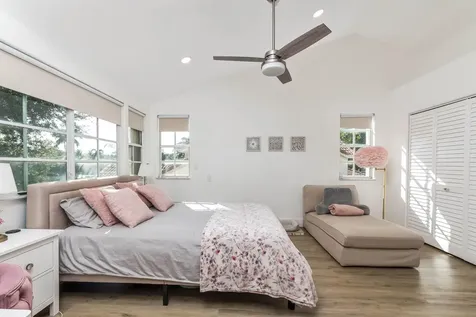 524 Water Point Weston FL 33326