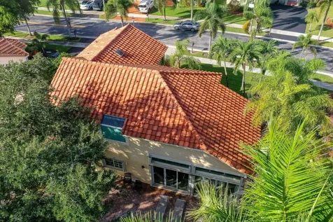 524 Water Point Weston FL 33326