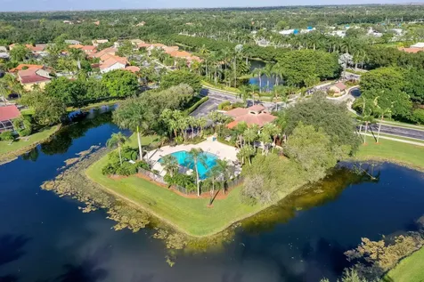524 Water Point Weston FL 33326