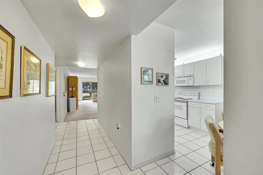 2560 NW 103rd Avenue Sunrise FL 33322