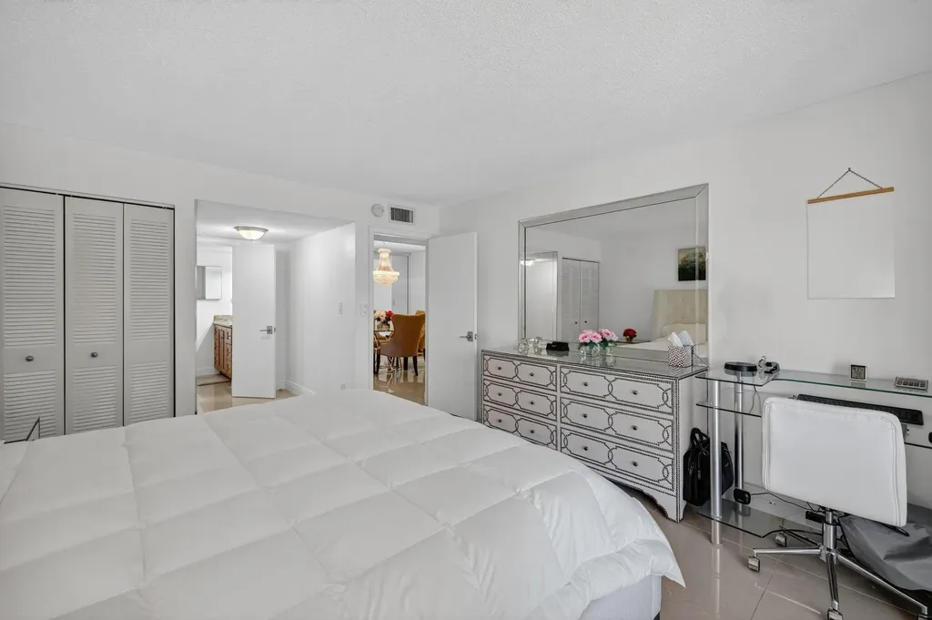 3909 N Ocean Boulevard Fort Lauderdale FL 33308