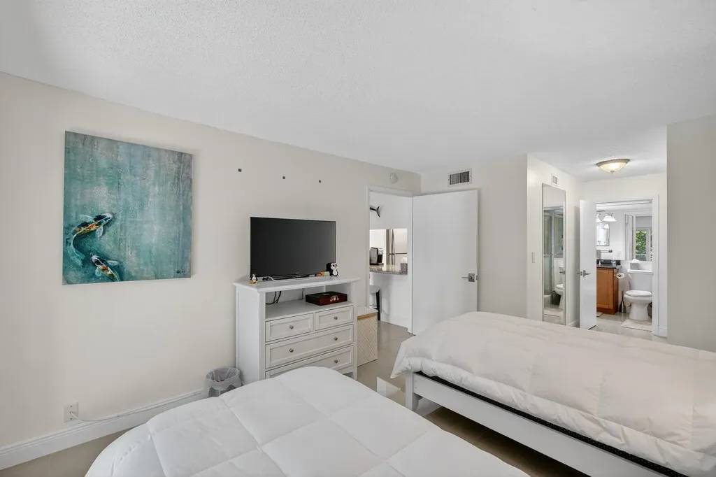 3909 N Ocean Boulevard Fort Lauderdale FL 33308