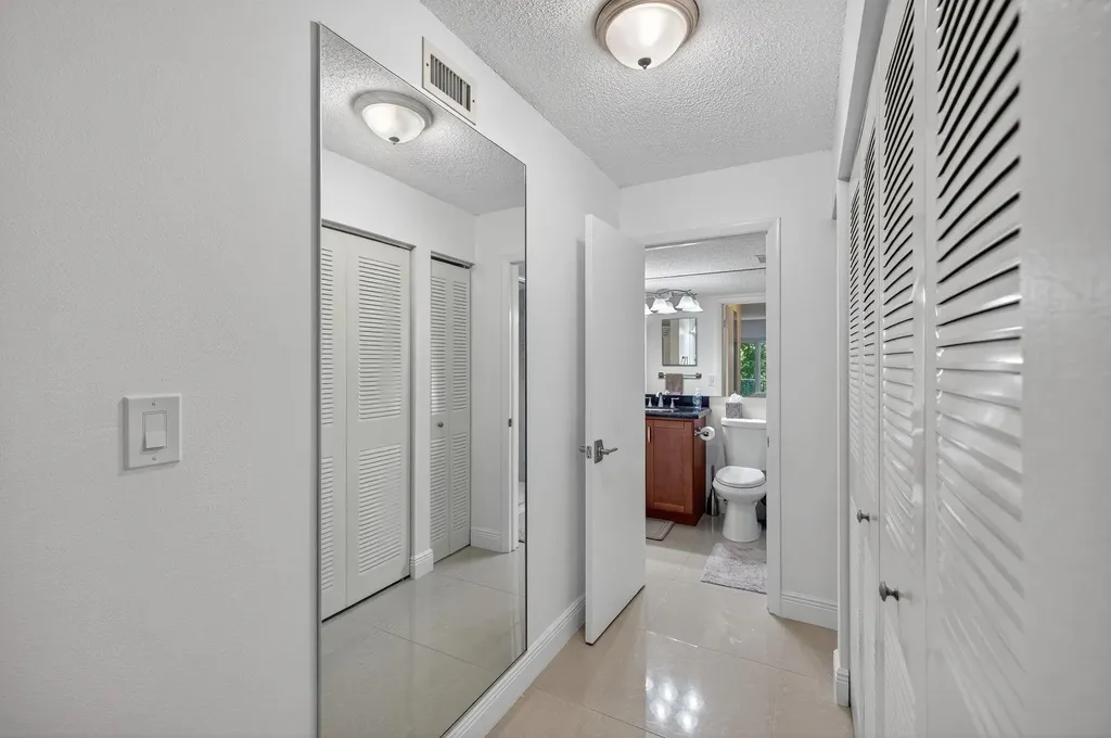3909 N Ocean Boulevard Fort Lauderdale FL 33308