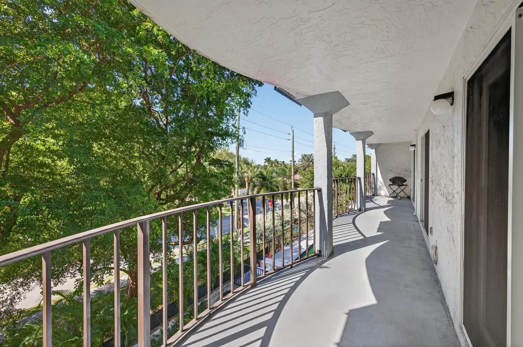 3909 N Ocean Boulevard Fort Lauderdale FL 33308