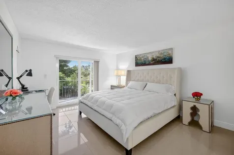 3909 N Ocean Boulevard Fort Lauderdale FL 33308