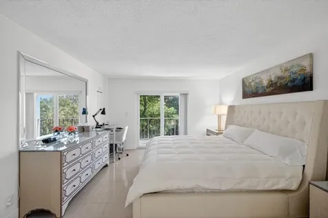 3909 N Ocean Boulevard Fort Lauderdale FL 33308