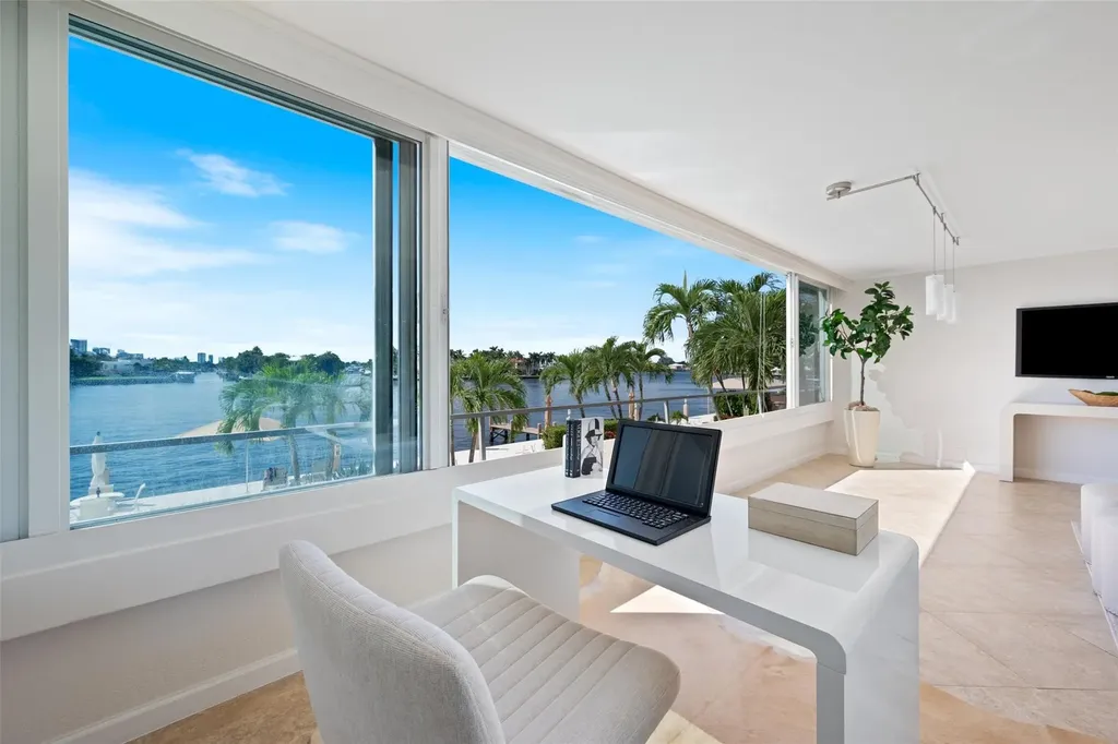 215 N Birch Road Fort Lauderdale FL 33304