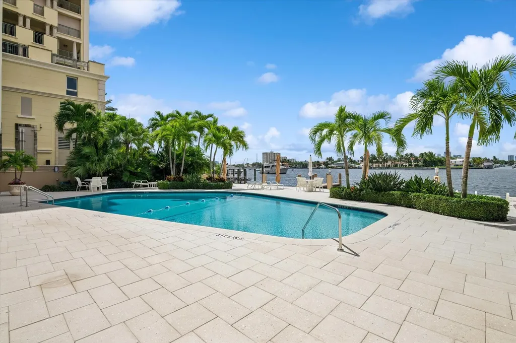 215 N Birch Road Fort Lauderdale FL 33304