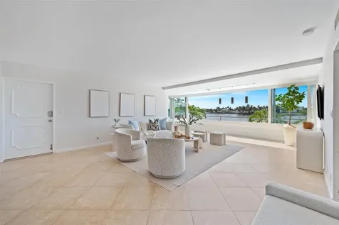 215 N Birch Road Fort Lauderdale FL 33304