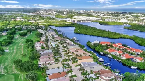 17026 Bay Street Jupiter FL 33477