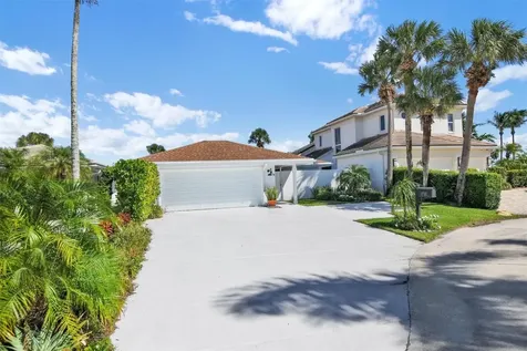 17026 Bay Street Jupiter FL 33477