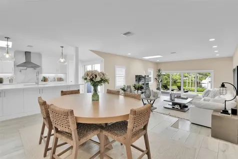 17026 Bay Street Jupiter FL 33477