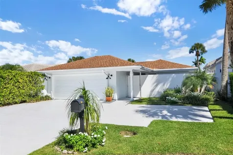 17026 Bay Street Jupiter FL 33477
