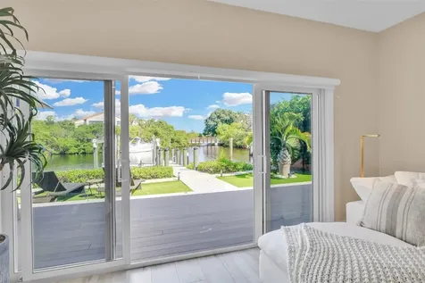17026 Bay Street Jupiter FL 33477