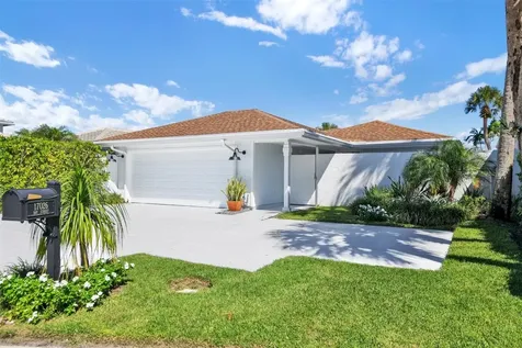 17026 Bay Street Jupiter FL 33477