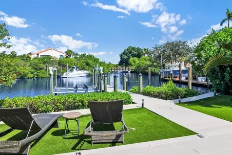 17026 Bay Street Jupiter FL 33477