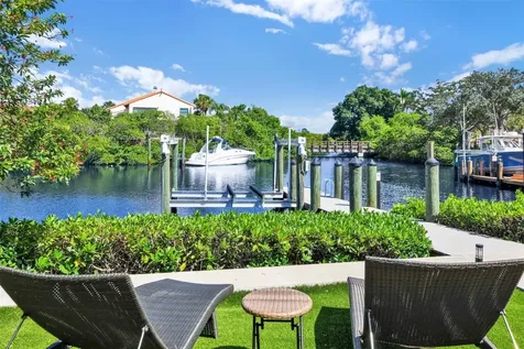 17026 Bay Street Jupiter FL 33477