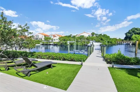 17026 Bay Street Jupiter FL 33477