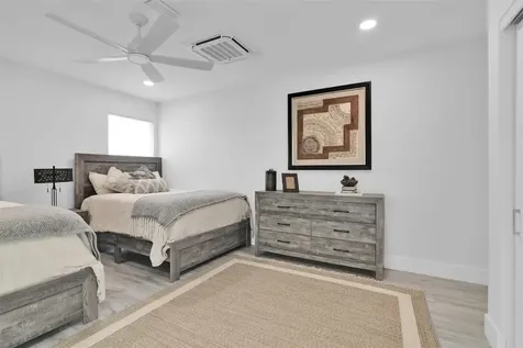 17026 Bay Street Jupiter FL 33477