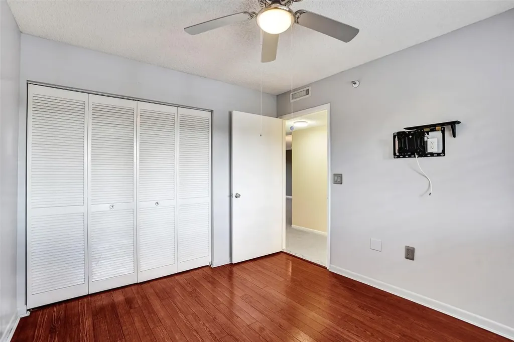 2334 S Cypress Bend Drive Pompano Beach FL 33069